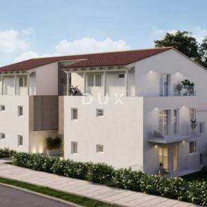 NOVI VINODOLSKI – Stan od 48m² u ekskluzivnom resortu, prvi red do mora s privatnom plažom