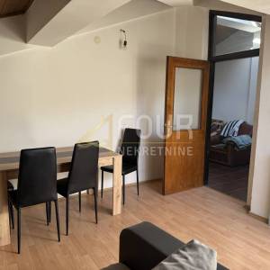 Obrovac, 2s+db, 60m2, lođa