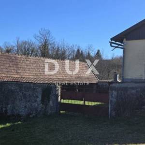 OGULIN, TOUNJ- kuća 240m2 odmah do rijeke + pomoćni objekt 150m2 + okoliš 3500m2