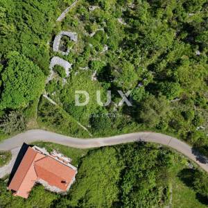 OPATIJA, BRSEČ (okolica) - Građevinsko zemljište 1173 m2 s projektnom dokumentacijom i fantastičnim pogledom na more!