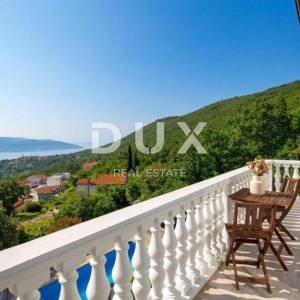 OPATIJA, BRSEČ – Predivna dvojna vila s bazenom i pogledom na more u oazi mira