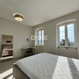 OPATIJA, CENTAR - Dugoročni najam u centru Opatije