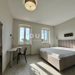 OPATIJA, CENTAR - Dugoročni najam u centru Opatije