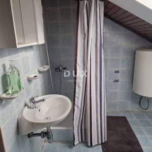OPATIJA, CENTAR - Dvojna kuća u blizini centra Opatije, 120m2