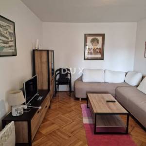 OPATIJA, CENTAR - Dvojna kuća u blizini centra Opatije, 120m2