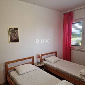 OPATIJA, CENTAR - Dvojna kuća u blizini centra Opatije, 120m2