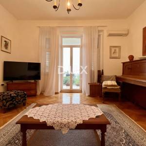 OPATIJA, CENTAR - Gospodski stan na prestižnoj lokaciji