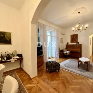 OPATIJA, CENTAR - Gospodski stan na prestižnoj lokaciji