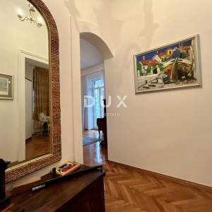 OPATIJA, CENTAR - Gospodski stan na prestižnoj lokaciji