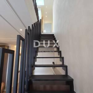 OPATIJA, CENTAR - Luksuzni dvoetažni stan u povijesnoj vili, 86m2