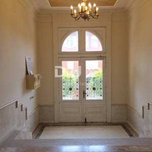OPATIJA, CENTAR - Luksuzni dvoetažni stan u povijesnoj vili, 86m2