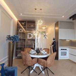 OPATIJA, CENTAR - Luksuzni dvoetažni stan u povijesnoj vili, 86m2