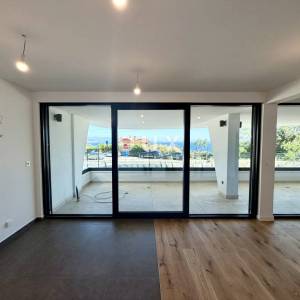 OPATIJA, CENTAR - Novogradnja vrhunskog dizajna s pogledom na more!