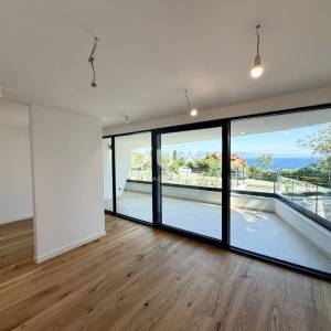 OPATIJA, CENTAR - Novogradnja vrhunskog dizajna s pogledom na more!