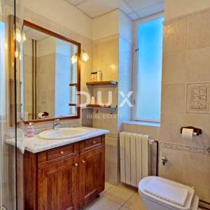 OPATIJA, CENTAR - Otmjeni stan u srcu Opatije, 150 m od mora, 3SDB, 109m2