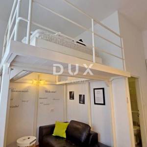 OPATIJA, CENTAR - Otmjeni stan u srcu Opatije, 150 m od mora, 3SDB, 109m2