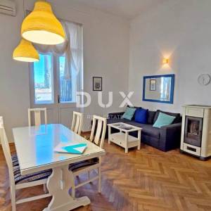 OPATIJA, CENTAR - Otmjeni stan u srcu Opatije, 150 m od mora, 3SDB, 109m2