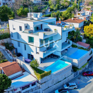OPATIJA, CENTAR - penthouse drugi red do mora u jednoj od najboljih zgrada u Opatiji