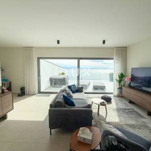OPATIJA, CENTAR - penthouse drugi red do mora u jednoj od najboljih zgrada u Opatiji