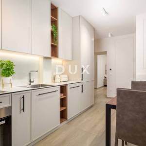 OPATIJA CENTAR – PRILIKA – luksuzni studio preko puta hotela milenij, direktno u centru te blizu plaže i Lungomare