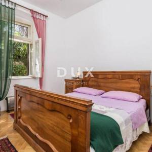 OPATIJA, CENTAR - Stan u austrougarskoj vili, 150 m od mora, 63m2