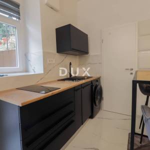 OPATIJA, CENTAR - studio apartman u povijesnoj vili drugi red do mora, UREĐEN!