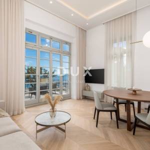 OPATIJA, CENTAR – unikatna nekretnina od 108 m2, remek-djelo austro-ugarske gradnje u centru Opatije