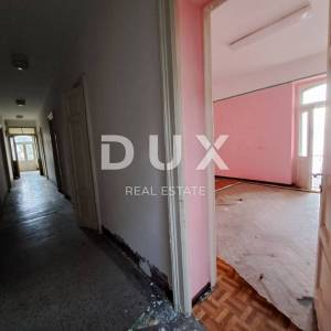 OPATIJA, LOVRAN- austrougarska villa- hotel 700m2 za adaptaciju 2.RED DO MORA + okoliš 1000m2