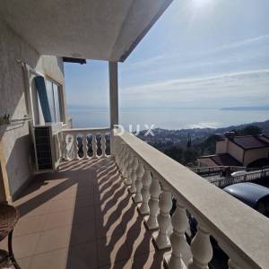 OPATIJA, LOVRAN - stan 87m2, DB+2S, 1.kat s panoramskim pogledom na more 