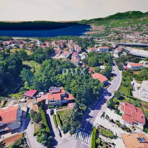 OPATIJA, MATULJI- građevinsko zemljište 1334m2 s pogledom na more za stambenu zgradu– stanove ili poslovno- stambenu zgradu/ ob...