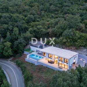 OPATIJA, MATULJI – Luksuzna villa s infinity bazenom, saunom i panoramskim pogledom na more