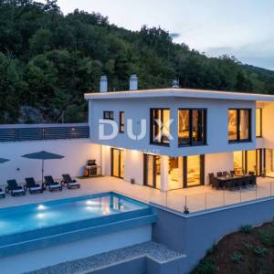 OPATIJA, MATULJI – Luksuzna villa s infinity bazenom, saunom i panoramskim pogledom na more