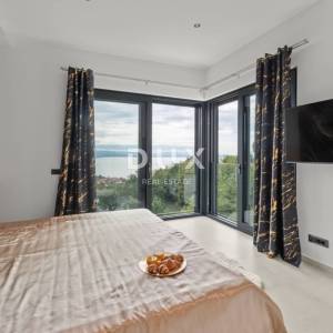 OPATIJA, MATULJI – Luksuzna villa s infinity bazenom, saunom i panoramskim pogledom na more