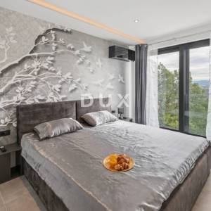 OPATIJA, MATULJI – Luksuzna villa s infinity bazenom, saunom i panoramskim pogledom na more