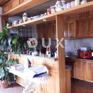 OPATIJA, MATULJI- samostojeća kuća 420m2 + pomoćna zgrada 181m2 + okućnica 1700m2