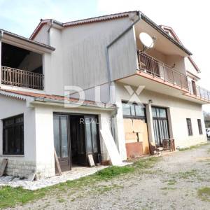 OPATIJA, MATULJI- samostojeća kuća 420m2 + pomoćna zgrada 181m2 + okućnica 1700m2