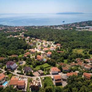 OPATIJA, MATULJI - stan 1S+DB u prizemlju S UKLJUČENIM SVIM REŽIJAMA U CIJENU! PRILIKA!