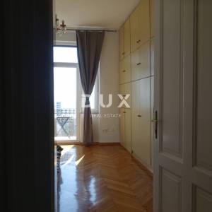 OPATIJA, OPATIJA - Stan 130 m2 u Austrougarskoj vili s parkingom 60 m2