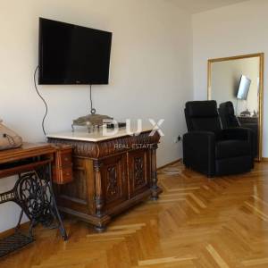 OPATIJA, OPATIJA - Stan 130 m2 u Austrougarskoj vili s parkingom 60 m2