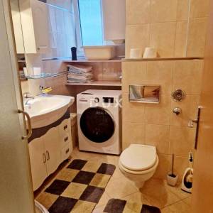 OPATIJA, OPRIĆ - Pogled na more i vrt za uživanje, 2SDB 74m2