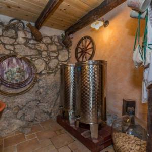 OPATIJA, POLJANE  - dvije kuće, 223m2 i okućnica s bazenom