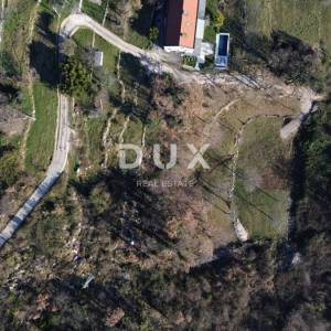 OPATIJA, POLJANE - Prodaja građevinskog zemljišta s građevinskom dozvolom i pogledom