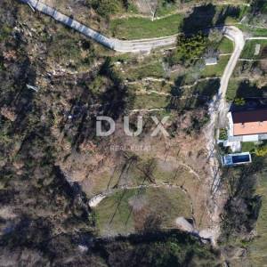 OPATIJA, POLJANE - Prodaja građevinskog zemljišta s građevinskom dozvolom i pogledom