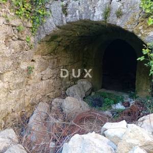 OPATIJA, PUŽI - Starina s građevinskom dozvolom 160m2