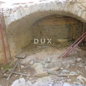 OPATIJA, PUŽI - Starina s građevinskom dozvolom 160m2