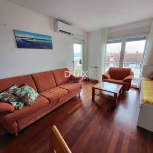 OPATIJA - stan 46m2  s prekrasnim pogledom na more, 1.kat. DB+1S, lift za najam