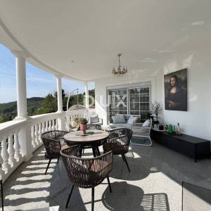 OPATIJA, VEPRINAC - vila s bazenom i panoramskim pogledom na more