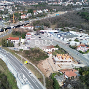 OPATIJA, VOLOSKO - Građevinsko zemljište 1155m2 s pogledom na more, poslovna prilika