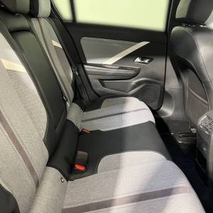 Opel Astra ELEGANCE F12 XHT MT6 - 3 godine jamstva