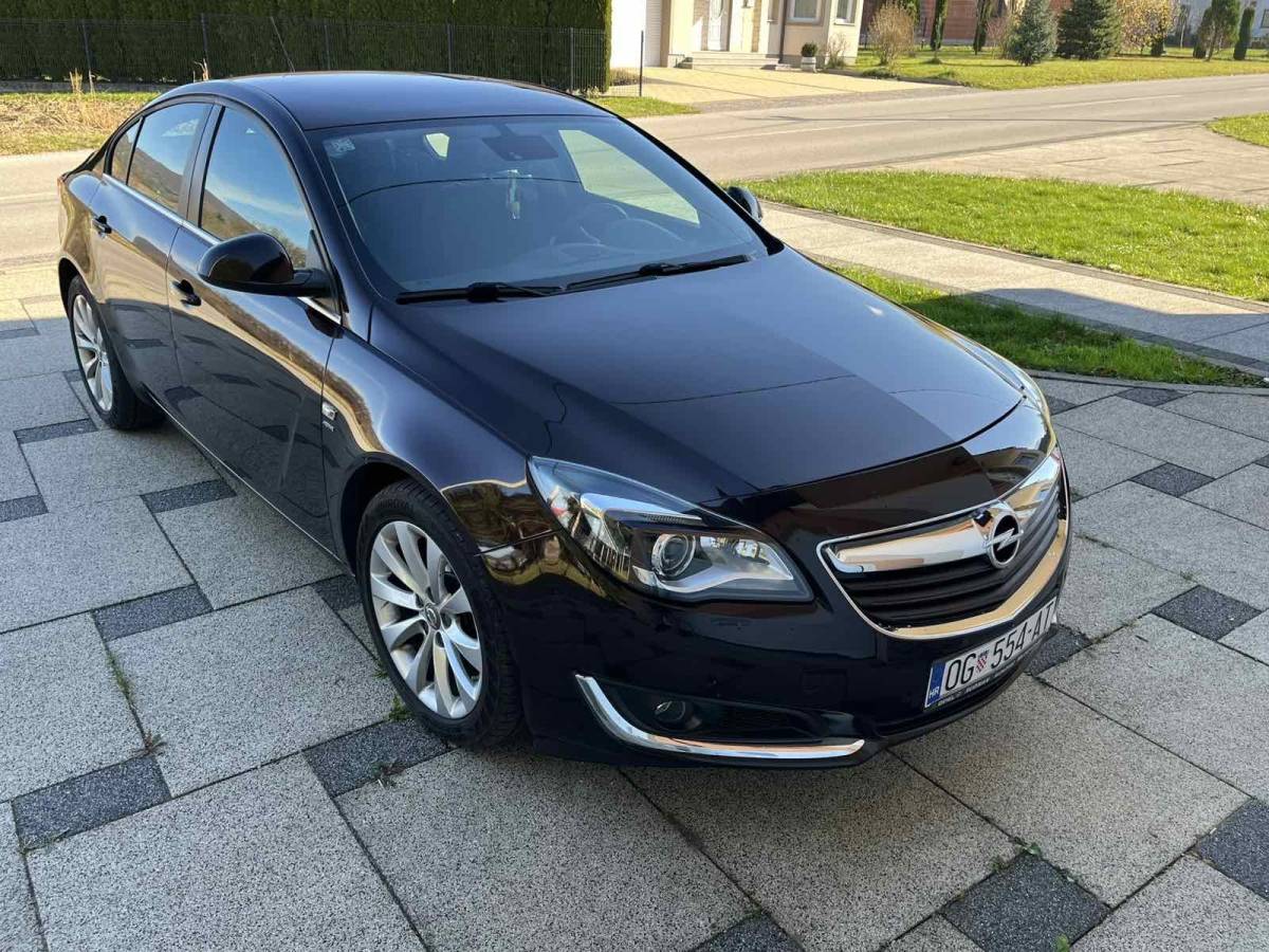 Opel Insignia